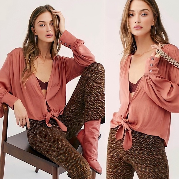 Free People Party Crasher Satin Top in Coral. Size Small. NWOT - Picture 2 of 6